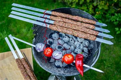  Suya: En Rökt Och Kryddig Grillfest Från Yola!